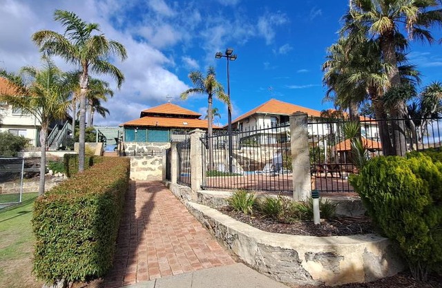 Resort Loft & Spa Villa #8