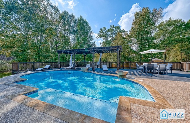 Spring Break Deal - Great Escape : Resort style, Private Pool & Deck, 4 BR 3.5 B
