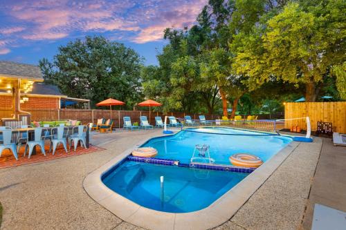 Resort Style Backyard Pool Pickleball Court