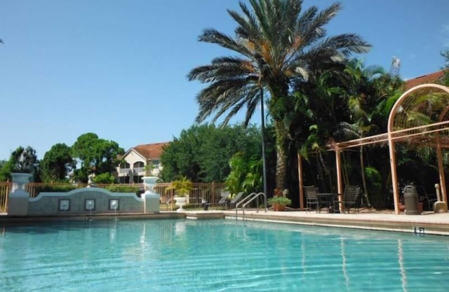 Resort Style Condo!