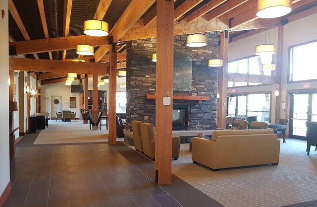 Resort Style Cottage at Cultus Lake - ++ comodidades - agosto Disponibilidad