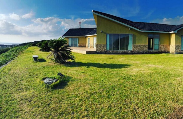 Resort villa miko