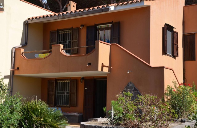 Tranquilidad, playa y mar. Ideal para familias, aire acondicionado, Wi-Fi.