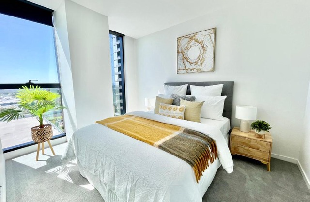 REST COLLECTION Apartment at SkyGarden Glen Waverley