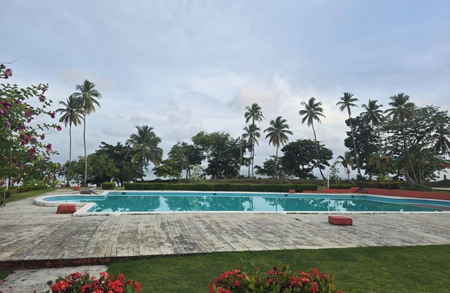 Rest in Paradise, Pool, Beach, BBQ, and Terrace. Near main attractions of Samaná