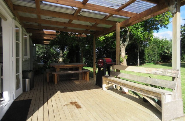 Restie Bungalow