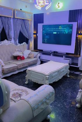 Restify luxury apartment and services