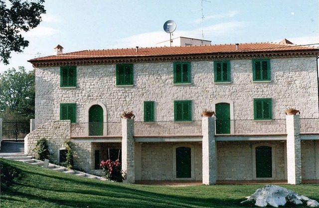 Casa de campo restaurada en el campo de Molise