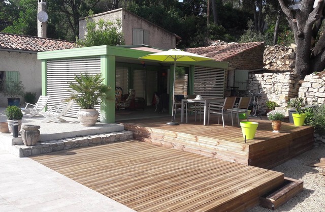 PISCINA MASET RESTAURE (NIMES CITY) en el corazón de 1 hectárea de matorral