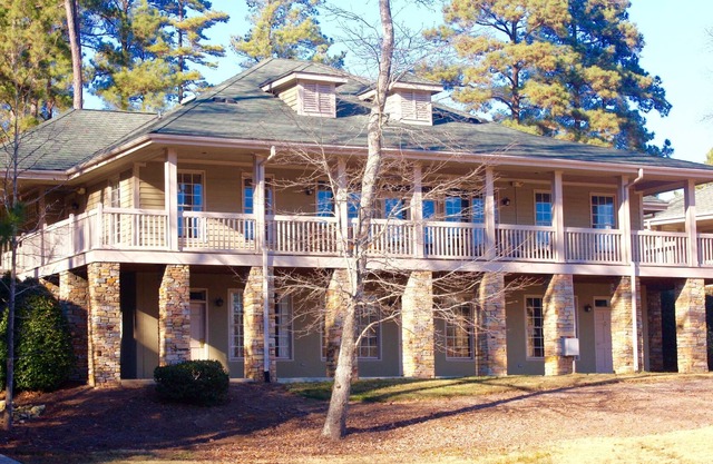 Retiro corporativo Lodge en el campo de golf! Minutos a UNC / Alta gastronomía / Tiendas