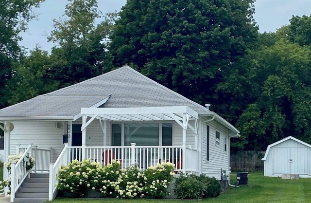 Retreat to The Heart of Downtown West Branch!
