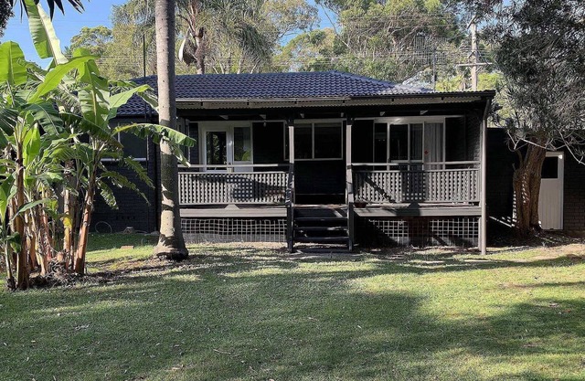'Retro Beach House' by Accom Holidays