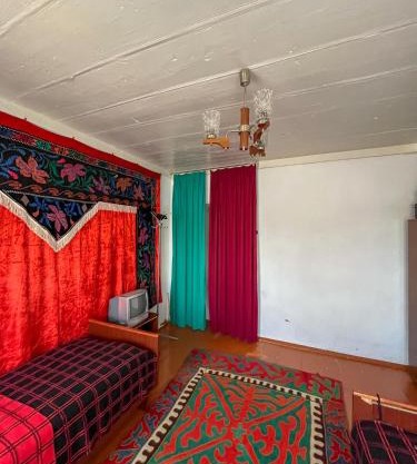 Retro EcoHouse