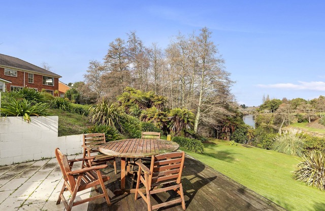 Revive offers you restful accommodation in beautiful country setting