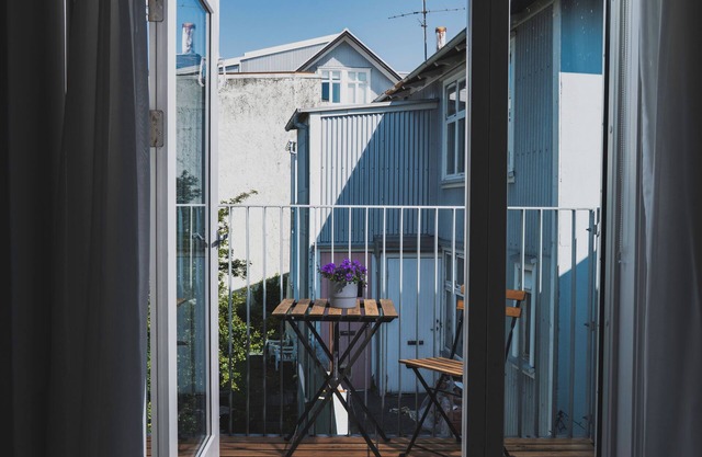 Reykjavík Rainbow Guesthouse