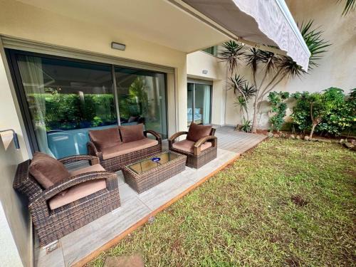 Rez-de-Jardin Rock Island