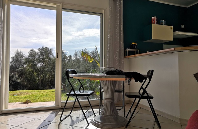 rez de villa T2bis en paz