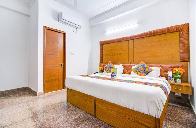 RG Corporate Suites
