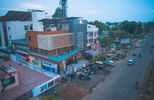 RG Exclusive Hotel-Akola