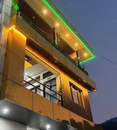 RGB Hotel Sersi