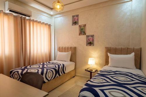 Riad Bollywood- UniStay