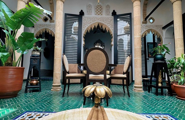 Riad Dar Lalzohra