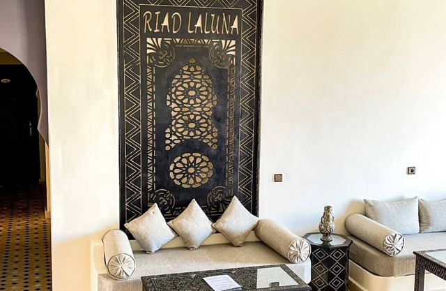 Riad La Luna
