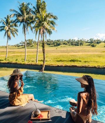 Ricehaven Luxury Villa with Starlink WIFI Villa2