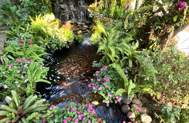 Rich Garden House Hotel