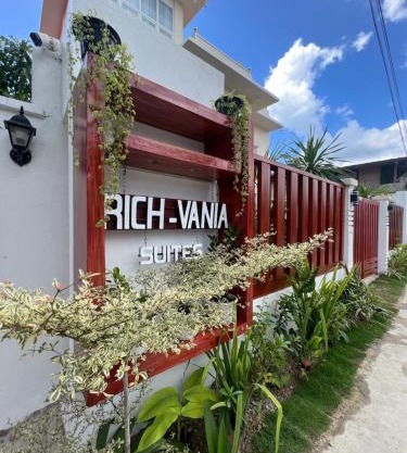 RICH-VANIA SUITES