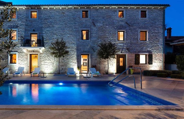 Richly equipped villa Erman with swimming pool