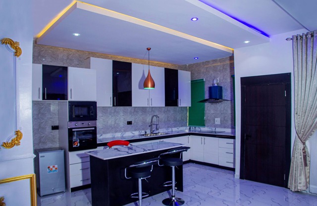 RichVilla Apartments & Hotels