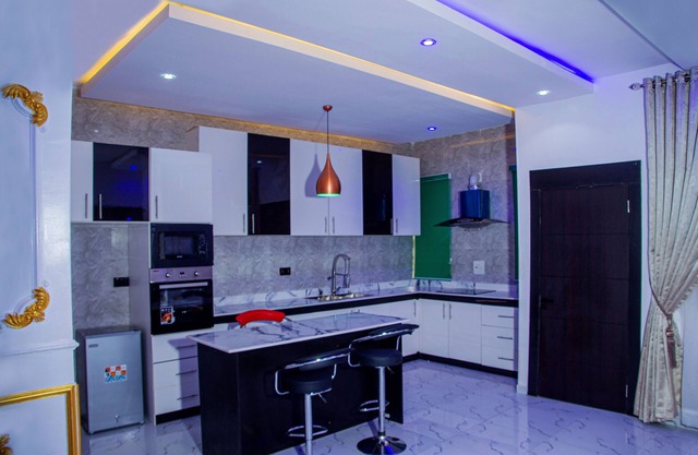 RichVilla Apartments & Hotels