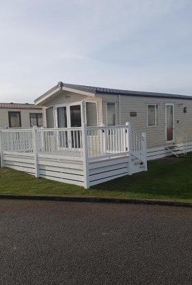 RICK'S RETREAT static caravan near the beach with free wifi