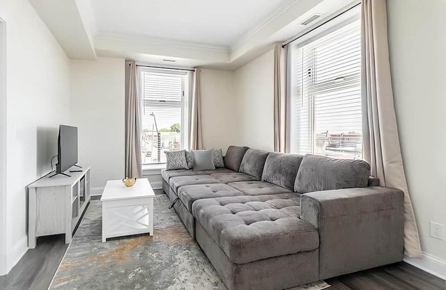 Rideau 2Br Signature Apartment Free Parking 2