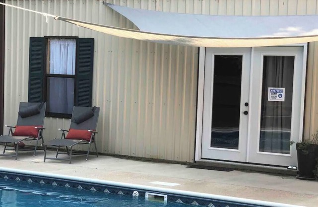 Riley Pool Guest House Saltwater