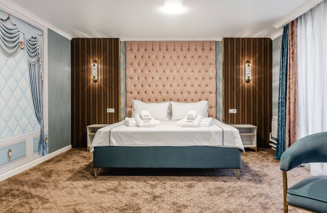 Rim Grand Hotel