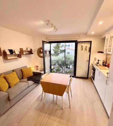 Rincón tranquilo junto al Mediterraneo en Cadaqués