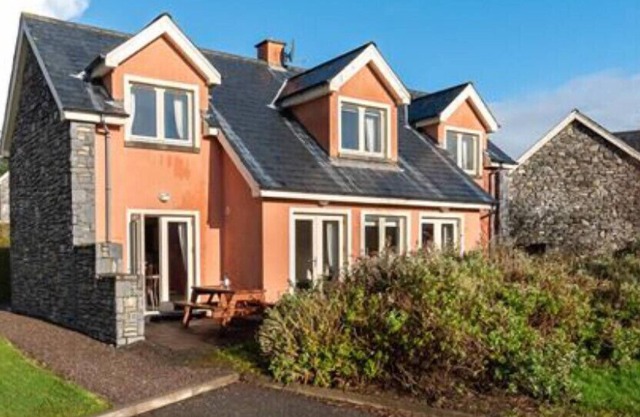 Ring of Kerry Golf Village / Cottage / Kenmare