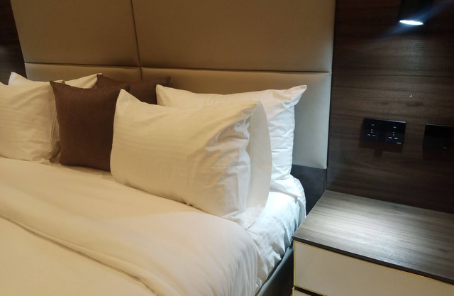 Ringruby Hotel, Oduduwa Way