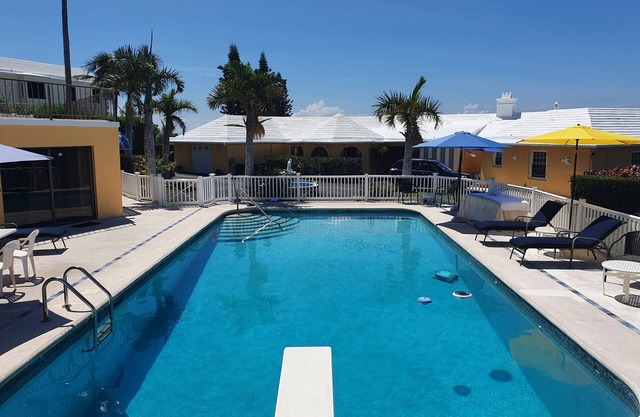 PISCINA DE AGUAS RIPPLE !!