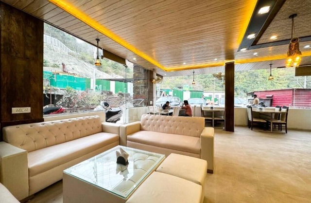 Rishikesh Residency by Euphoric