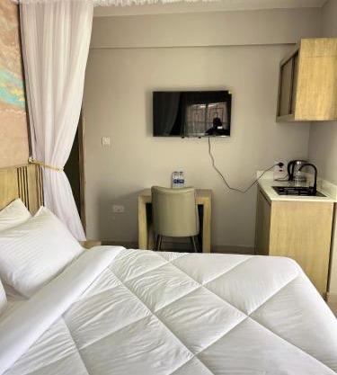 Ritro plaza hotel