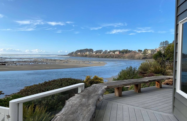 River Bend House, where the river meets the ocean! No Pet Rental.