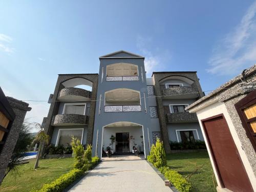 River Home Stay