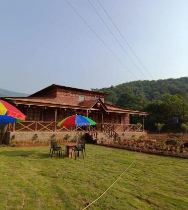 River oak villa