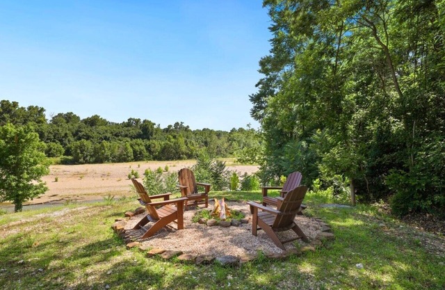River Ranch - Secluded Outdoor Oasis