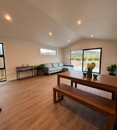 River Terrace Retreat Cromwell