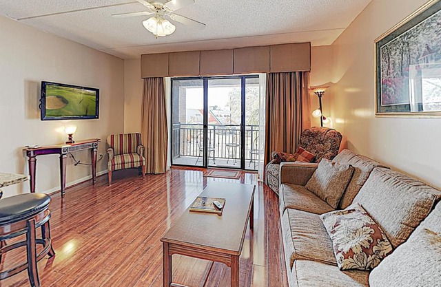 River View Suites 203 & 204
