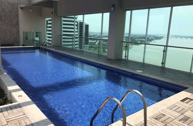 River View suites Puerto Santa Ana gye